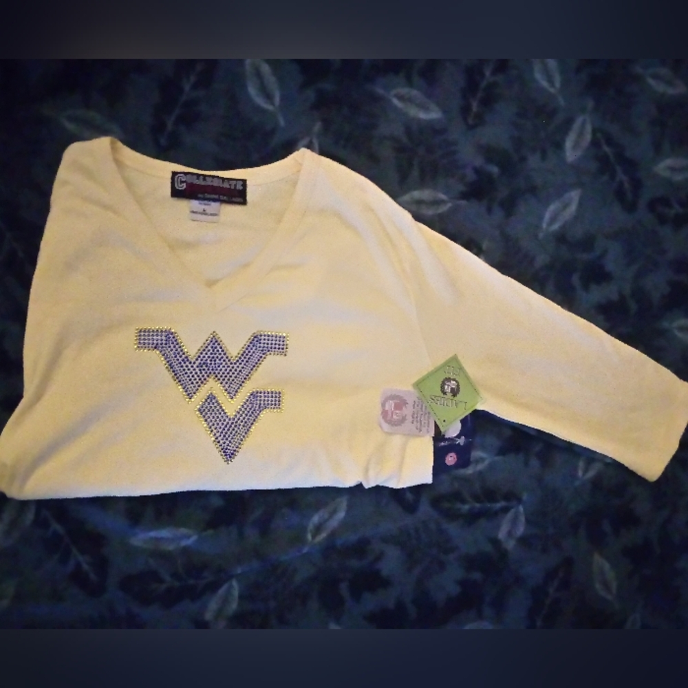 Collegiate Fashionista University of West Virginia - Picture 10 of 14